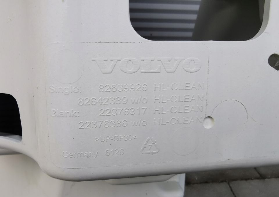 ZDERZAK VOLVO FL E6 NOWY ORYGINAŁ 82639926 - Bamperis - Sunkvežimis: foto 5 ZDERZAK VOLVO FL E6 NOWY ORYGINAŁ 82639926 - Bamperis - Sunkvežimis: foto 5