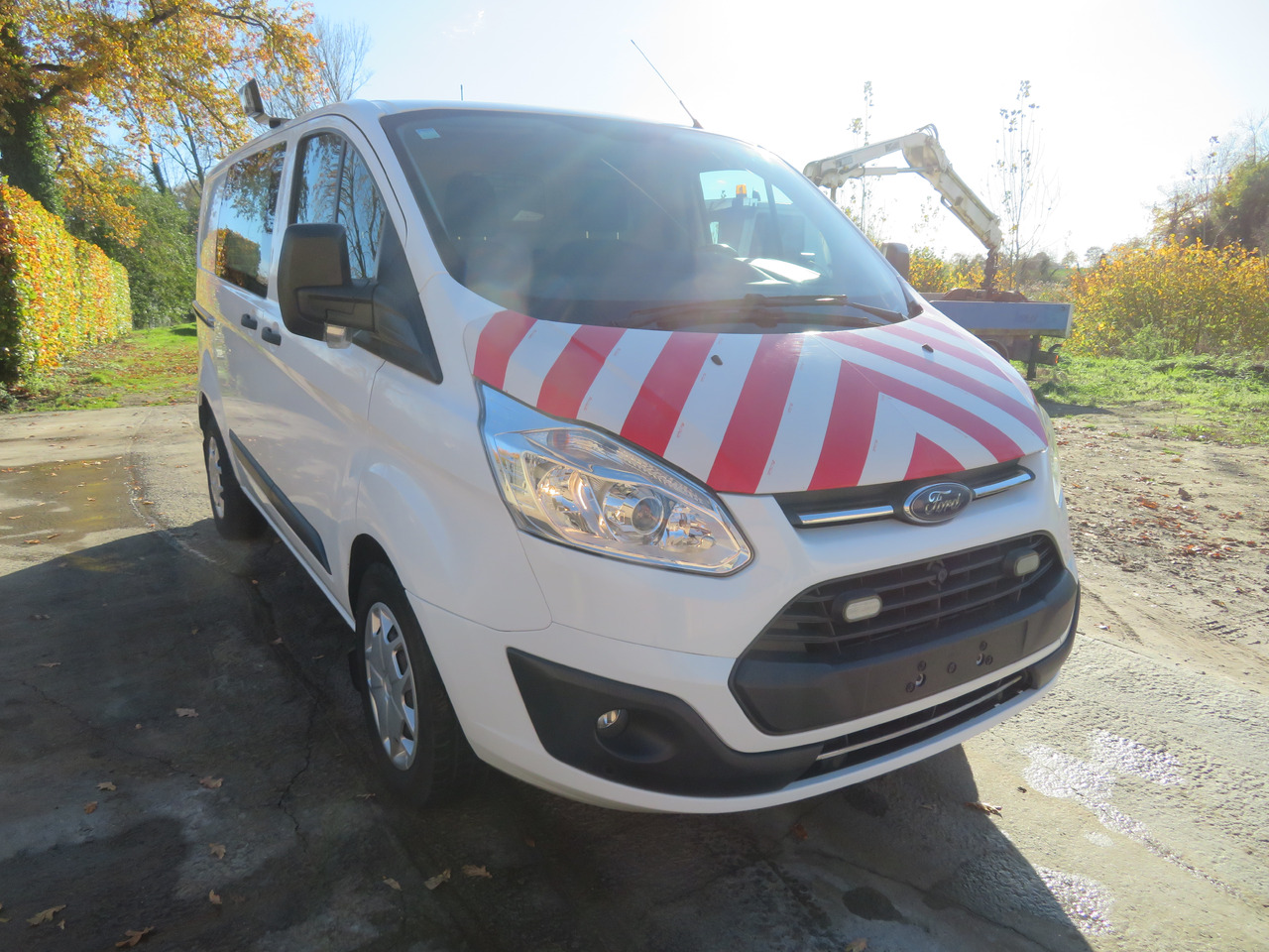 Ford Transit Custom 2.0tdci - Mažas furgonas: foto 1 Ford Transit Custom 2.0tdci - Mažas furgonas: foto 1