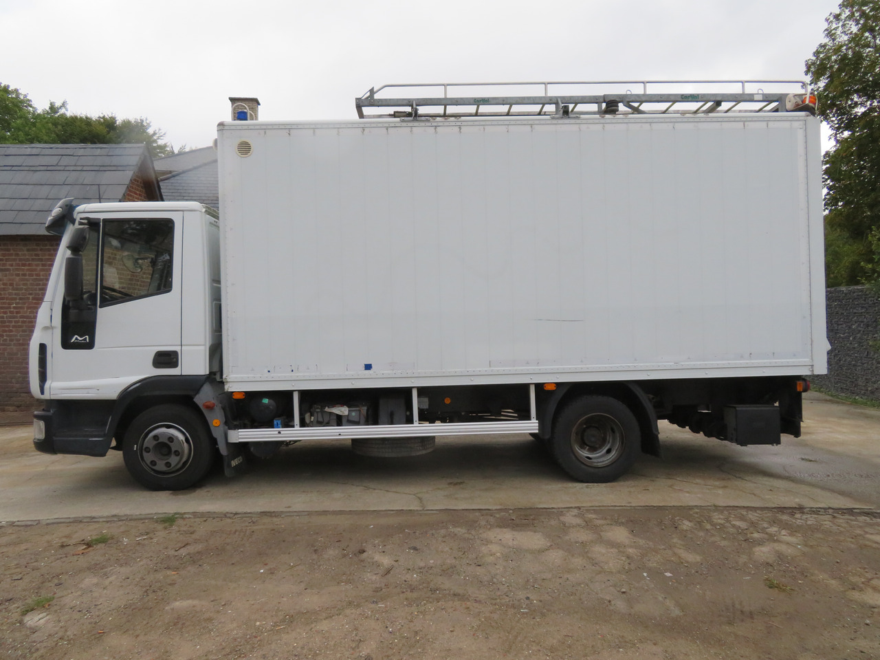 Iveco Eurocargo ML90E18 Bakwagen - Furgonas sunkvežimis: foto 4 Iveco Eurocargo ML90E18 Bakwagen - Furgonas sunkvežimis: foto 4
