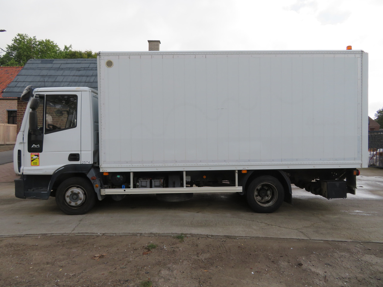 Iveco Eurocargo ML90E18 Bakwagen - Furgonas sunkvežimis: foto 4 Iveco Eurocargo ML90E18 Bakwagen - Furgonas sunkvežimis: foto 4