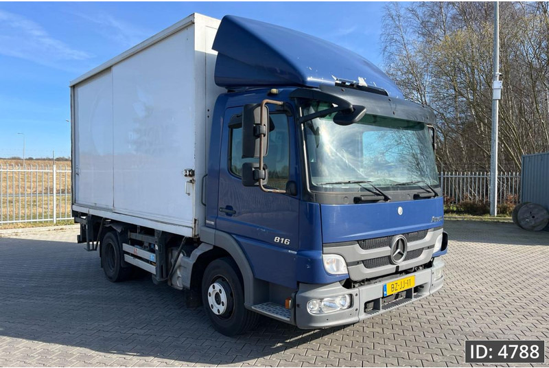 Mercedes-Benz Atego 816 Day Cab, Euro 5, BDF / EPS automatic / standklima / Hydraulic system - Konteineris-vežimus/ Sukeisti kūną sunkvežimis: foto 4 Mercedes-Benz Atego 816 Day Cab, Euro 5, BDF / EPS automatic / standklima / Hydraulic system - Konteineris-vežimus/ Sukeisti kūną sunkvežimis: foto 4