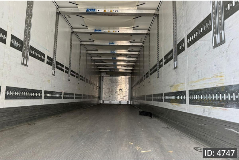 Schmitz Cargobull SCB*S3 SLXe400 / Double stock / Huckepack / 4 pcs - Refrižeratorius puspriekabė: foto 5 Schmitz Cargobull SCB*S3 SLXe400 / Double stock / Huckepack / 4 pcs - Refrižeratorius puspriekabė: foto 5