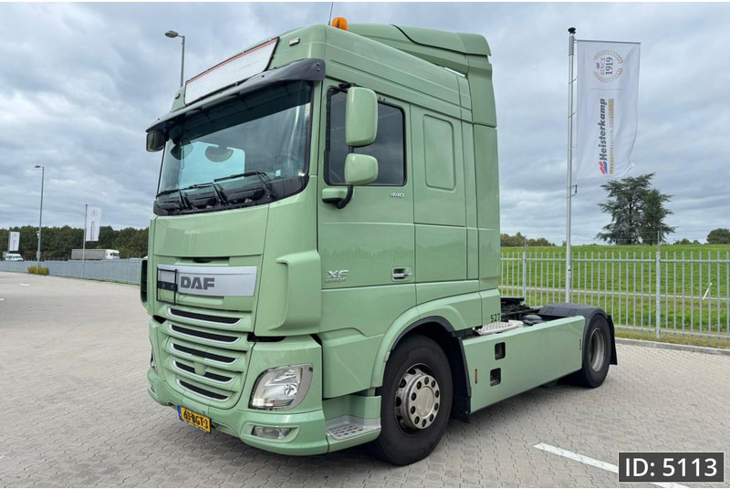 DAF XF 440 SC, Euro 6, / 6x2 / Standklima / Fridge - Vilkikas: foto 1 DAF XF 440 SC, Euro 6, / 6x2 / Standklima / Fridge - Vilkikas: foto 1