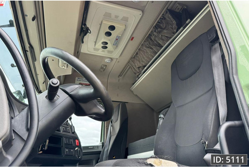 DAF XF 440 SC, Euro 6, / Standklima / Fridge - Vilkikas: foto 5 DAF XF 440 SC, Euro 6, / Standklima / Fridge - Vilkikas: foto 5