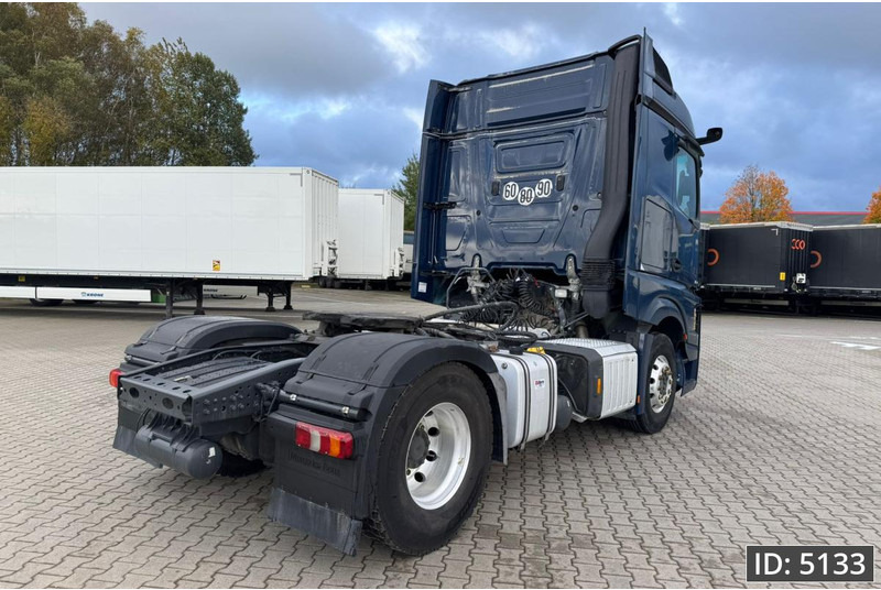Mercedes-Benz Actros 1848 BigSpace, Euro 6, / Retarder / Standklima / Hydraulics / MP5, Intarder - Vilkikas: foto 3 Mercedes-Benz Actros 1848 BigSpace, Euro 6, / Retarder / Standklima / Hydraulics / MP5, Intarder - Vilkikas: foto 3