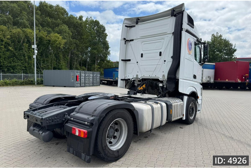 Mercedes-Benz Actros 1851 BigSpace, Euro 6, / Retarder / Standklima / 2 Tanks / BigSpace, Intarder - Vilkikas: foto 3 Mercedes-Benz Actros 1851 BigSpace, Euro 6, / Retarder / Standklima / 2 Tanks / BigSpace, Intarder - Vilkikas: foto 3