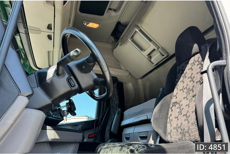 Scania R450 Topline, Euro 6, / Retarder / Standklima / 2x Tank, Intarder - Vilkikas: foto 5 Scania R450 Topline, Euro 6, / Retarder / Standklima / 2x Tank, Intarder - Vilkikas: foto 5