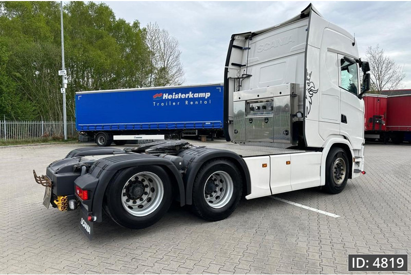Scania S650 Topline, Euro 6, 6x2 / Retarder / Standklima / PTO / Leather / Sliding 5th wheel, Intarder - Vilkikas: foto 3 Scania S650 Topline, Euro 6, 6x2 / Retarder / Standklima / PTO / Leather / Sliding 5th wheel, Intarder - Vilkikas: foto 3