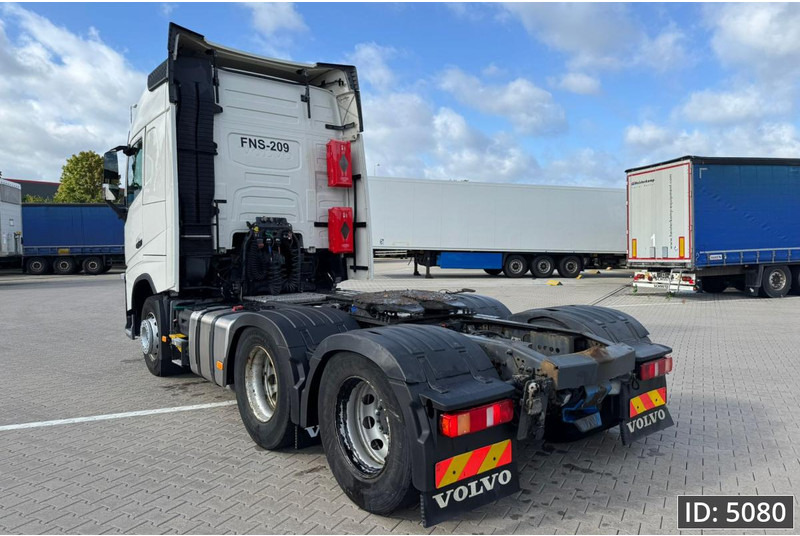 Volvo FH 540 Globetrotter XL, Euro 6, / 6x4 - Vilkikas: foto 2 Volvo FH 540 Globetrotter XL, Euro 6, / 6x4 - Vilkikas: foto 2