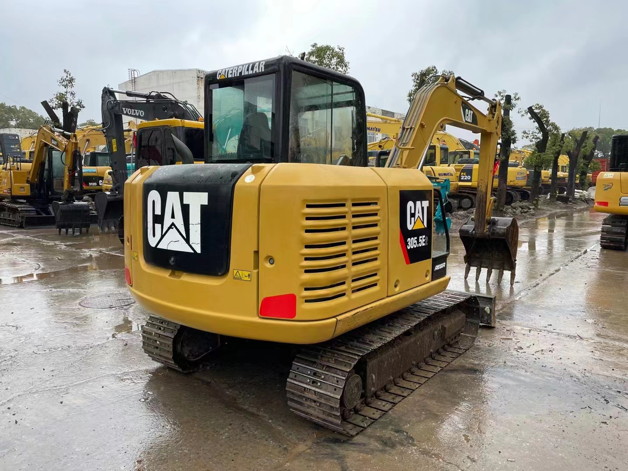 CAT 305.5E Mini excavator Click for Discount - Mini ekskavatorius: foto 3 CAT 305.5E Mini excavator Click for Discount - Mini ekskavatorius: foto 3
