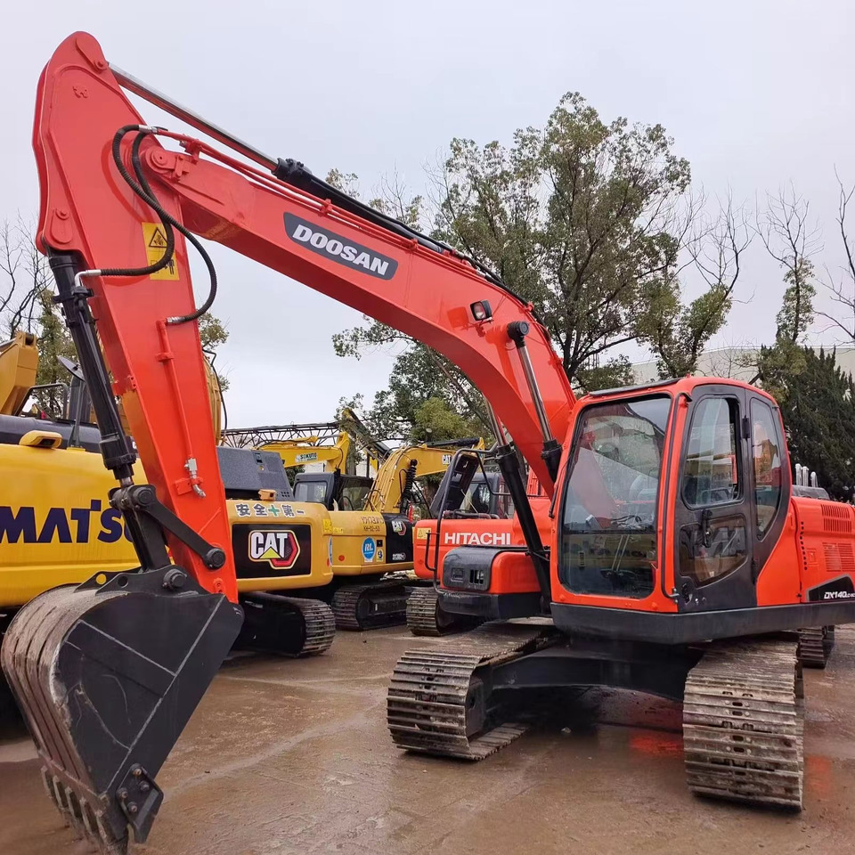 DOOSAN DX140 Crawler excavator Good condition - Vikšrinis ekskavatorius: foto 3 DOOSAN DX140 Crawler excavator Good condition - Vikšrinis ekskavatorius: foto 3