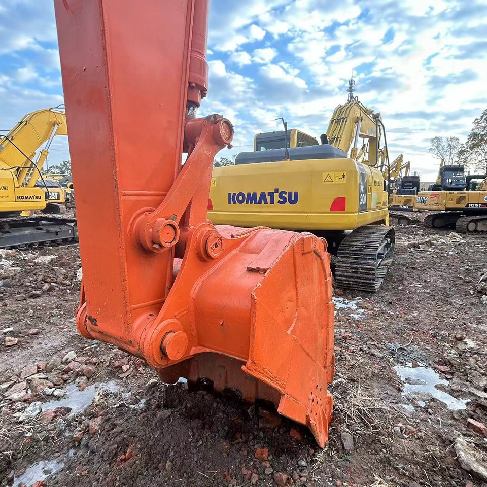 HITACHI ZX240 Excavator - Vikšrinis ekskavatorius: foto 3 HITACHI ZX240 Excavator - Vikšrinis ekskavatorius: foto 3