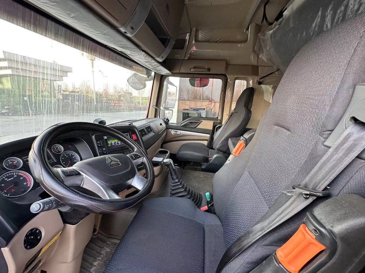 HOWO TX400 Truck Unit Click Here for Discount - Savivartis sunkvežimis: foto 4 HOWO TX400 Truck Unit Click Here for Discount - Savivartis sunkvežimis: foto 4