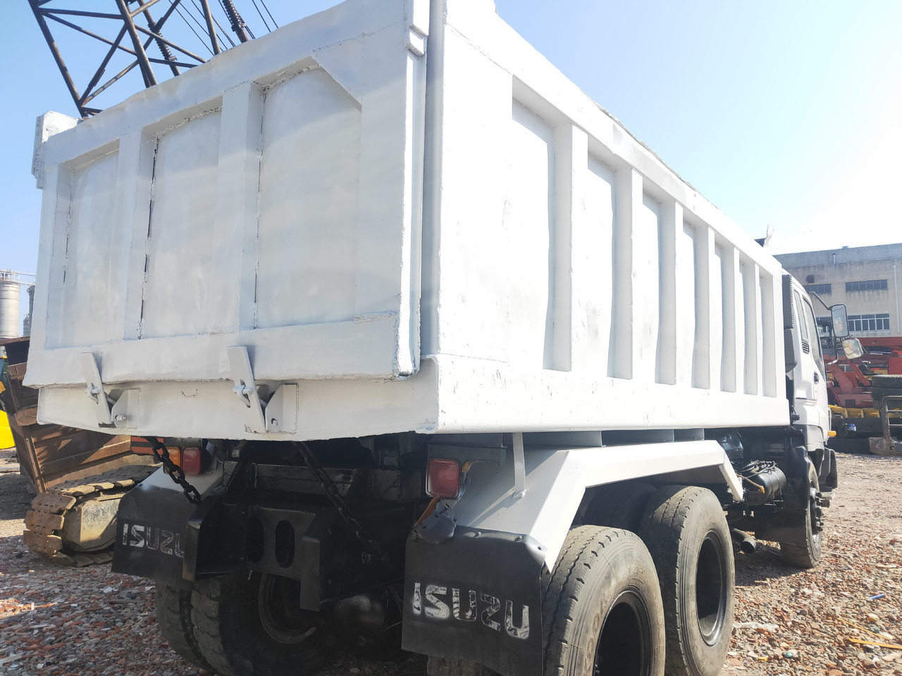 ISUZU 6X4 Great Deal Ready to Ship - Savivartis sunkvežimis: foto 5 ISUZU 6X4 Great Deal Ready to Ship - Savivartis sunkvežimis: foto 5