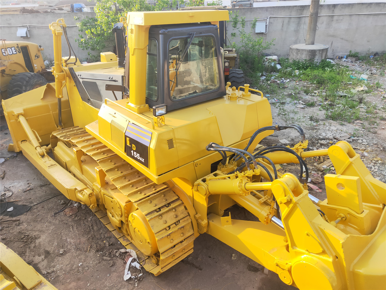 KOMATSU D155AX-5 - Buldozeris: foto 3 KOMATSU D155AX-5 - Buldozeris: foto 3