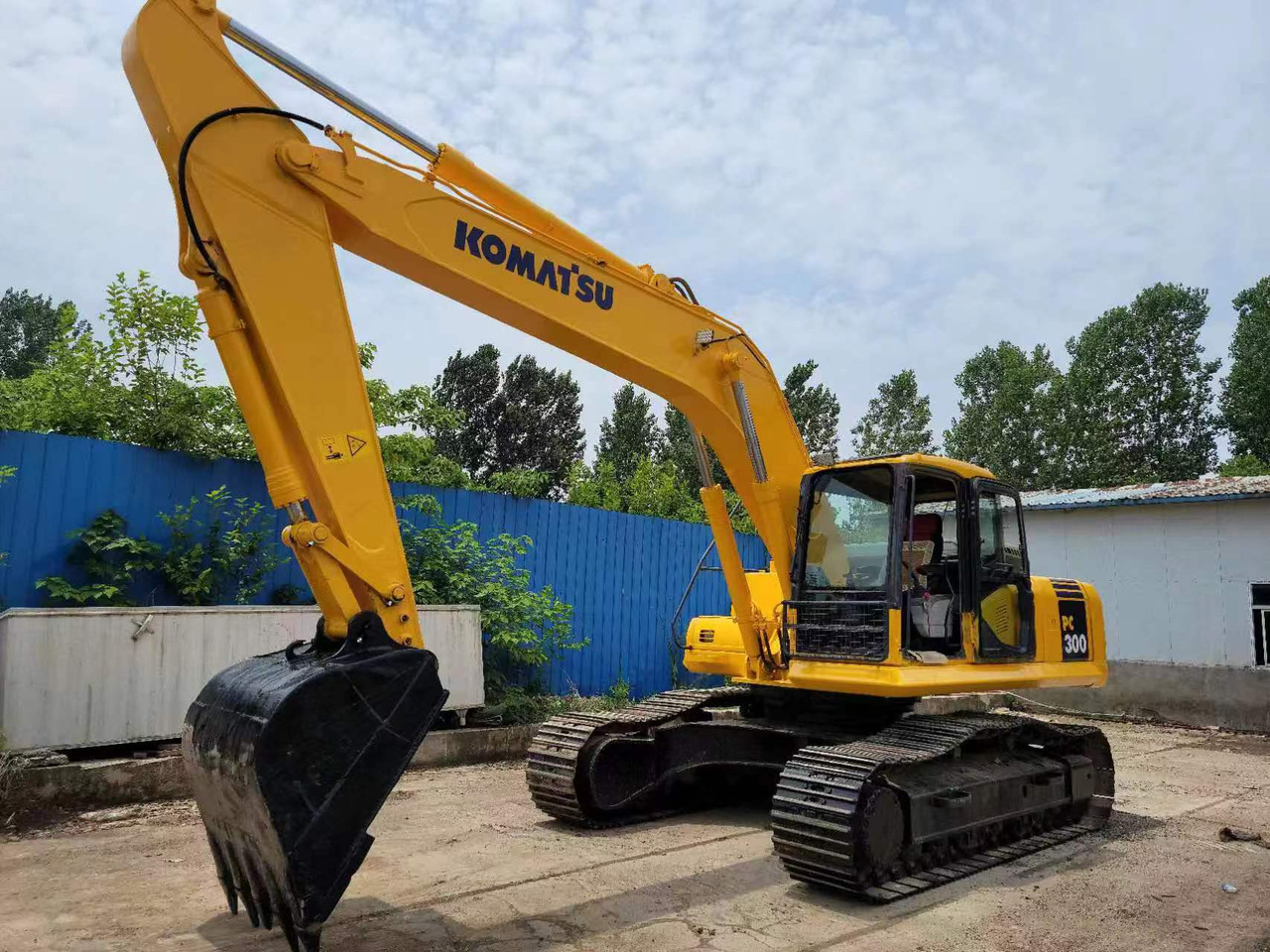 KOMATSU PC300-7 - Vikšrinis ekskavatorius: foto 1 KOMATSU PC300-7 - Vikšrinis ekskavatorius: foto 1