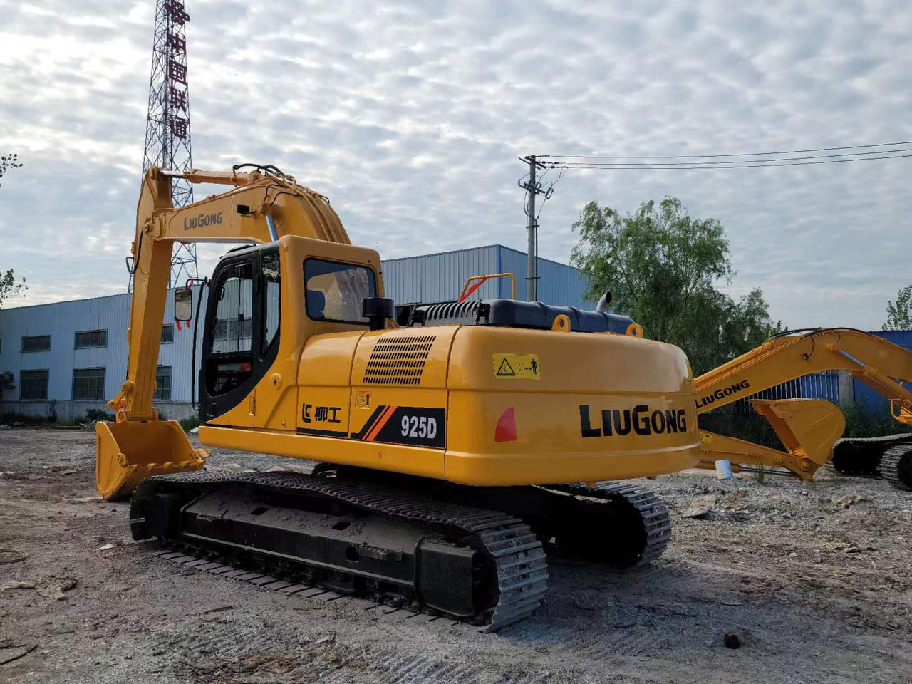 LIUGONG 925D - Vikšrinis ekskavatorius: foto 4 LIUGONG 925D - Vikšrinis ekskavatorius: foto 4