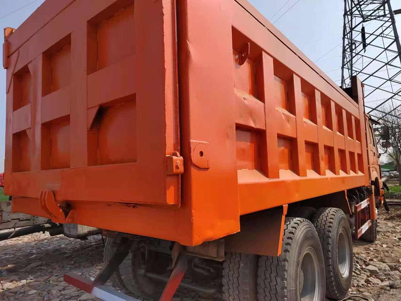 SINOTRUK HOWO 371 6X4 CLICK HERE FOR DISCOUNT - Savivartis sunkvežimis: foto 4 SINOTRUK HOWO 371 6X4 CLICK HERE FOR DISCOUNT - Savivartis sunkvežimis: foto 4