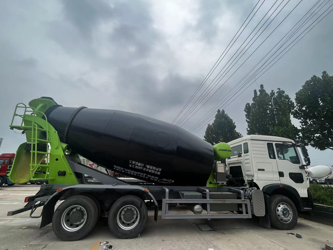 HOWO TX350 Cement Mixer Truck - Sunkvežimis: foto 1 HOWO TX350 Cement Mixer Truck - Sunkvežimis: foto 1