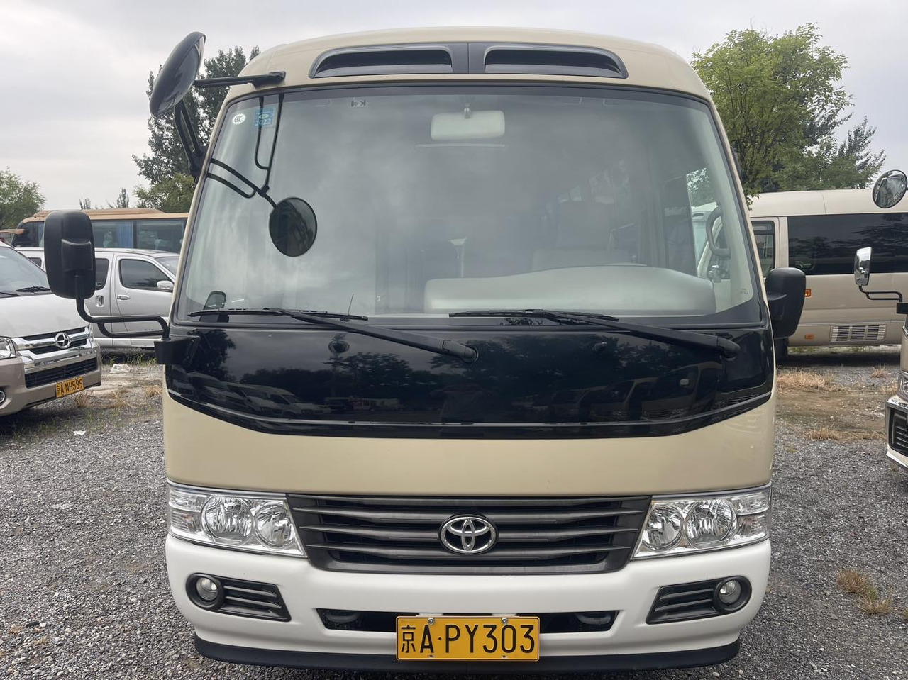 TOYOTA Coaster - Miesto autobusas: foto 4 TOYOTA Coaster - Miesto autobusas: foto 4