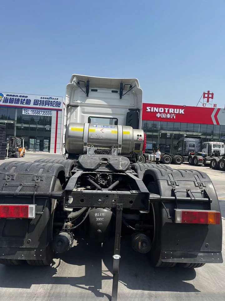 M1316 Tractor JH6 6X4 Manual Transmission - Vilkikas: foto 5 M1316 Tractor JH6 6X4 Manual Transmission - Vilkikas: foto 5