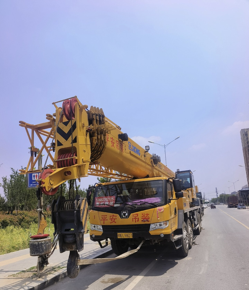 XCMG Crane QY75K - Visureigis kranas: foto 2 XCMG Crane QY75K - Visureigis kranas: foto 2