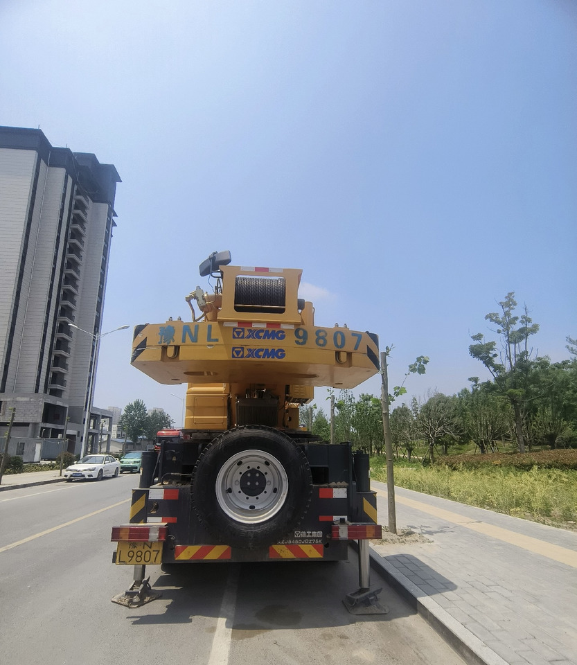 XCMG Crane QY75K - Visureigis kranas: foto 4 XCMG Crane QY75K - Visureigis kranas: foto 4