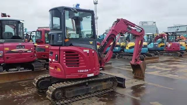 YANMAR VIO30 - Mini ekskavatorius: foto 3 YANMAR VIO30 - Mini ekskavatorius: foto 3