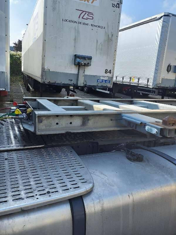 Semi-remorque 3 Essieux 38 TONNES CHARIOT COULISSANT 45 PIEDS - Konteineris-vežimus/ Sukeisti kūną puspriekabė: foto 3 Semi-remorque 3 Essieux 38 TONNES CHARIOT COULISSANT 45 PIEDS - Konteineris-vežimus/ Sukeisti kūną puspriekabė: foto 3