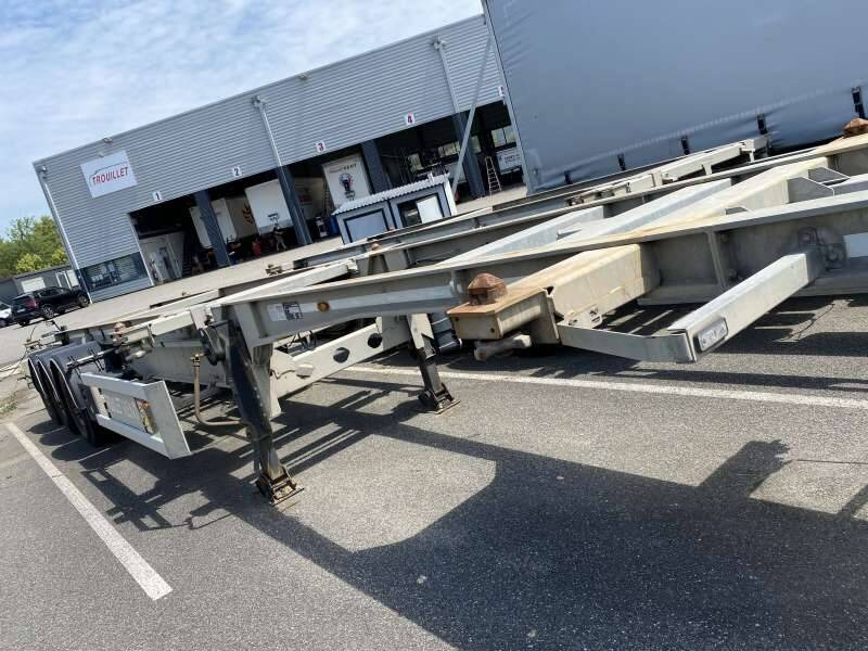 Semi-remorque 3 Essieux 38 TONNES CHARIOT COULISSANT - Konteineris-vežimus/ Sukeisti kūną puspriekabė: foto 1 Semi-remorque 3 Essieux 38 TONNES CHARIOT COULISSANT - Konteineris-vežimus/ Sukeisti kūną puspriekabė: foto 1