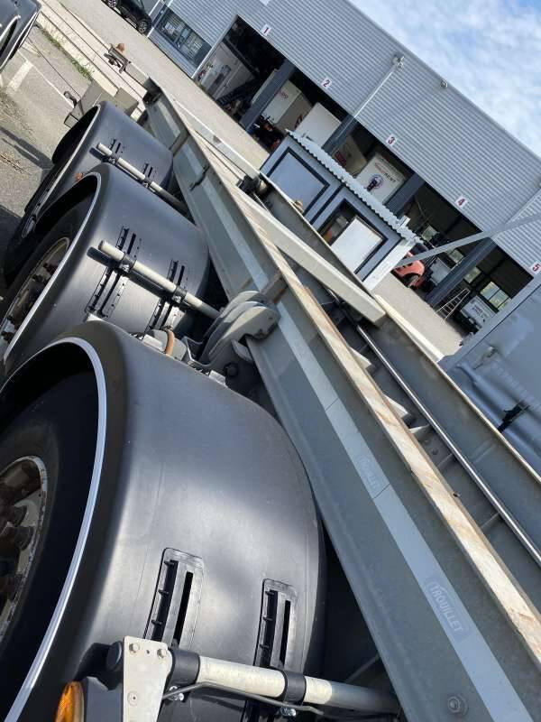 Semi-remorque 3 Essieux 38 TONNES CHARIOT COULISSANT - Konteineris-vežimus/ Sukeisti kūną puspriekabė: foto 4 Semi-remorque 3 Essieux 38 TONNES CHARIOT COULISSANT - Konteineris-vežimus/ Sukeisti kūną puspriekabė: foto 4