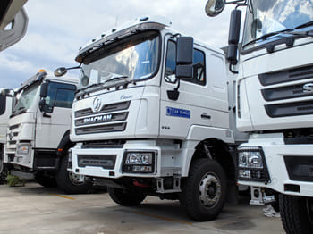 SHACMAN Shacman Tractor Truck for Sale in Malawi - Savivartis sunkvežimis: foto 3 SHACMAN Shacman Tractor Truck for Sale in Malawi - Savivartis sunkvežimis: foto 3