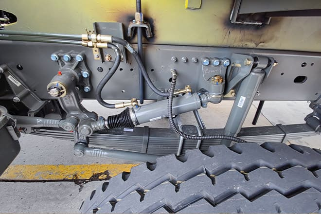 SINOTRUK Howo 430 8x4 Dump Truck Price for Sale in Senegal - Savivartis sunkvežimis: foto 5 SINOTRUK Howo 430 8x4 Dump Truck Price for Sale in Senegal - Savivartis sunkvežimis: foto 5