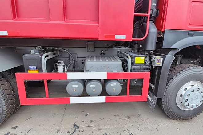 Nauja Savivartis sunkvežimis pervežimui birių medžiagų SINOTRUK New Sinotruk Howo 340 Tipper Trucks for Sale in Mali: foto 6