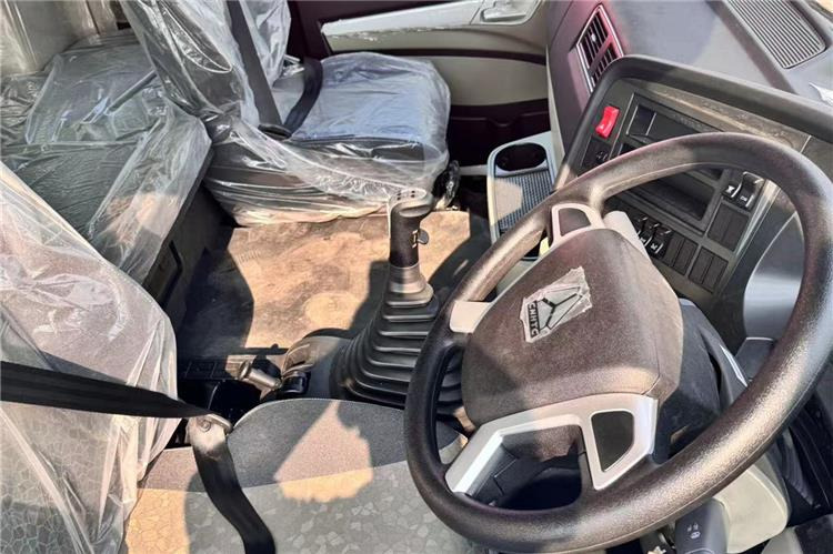 SINOTRUK Used Hohan Dump Truck with RHD for Sale In Tanzania - Savivartis sunkvežimis: foto 3 SINOTRUK Used Hohan Dump Truck with RHD for Sale In Tanzania - Savivartis sunkvežimis: foto 3