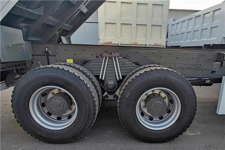SINOTRUK Used Howo 400hp Dump Truck for Sale In Zambia - Savivartis sunkvežimis: foto 2 SINOTRUK Used Howo 400hp Dump Truck for Sale In Zambia - Savivartis sunkvežimis: foto 2
