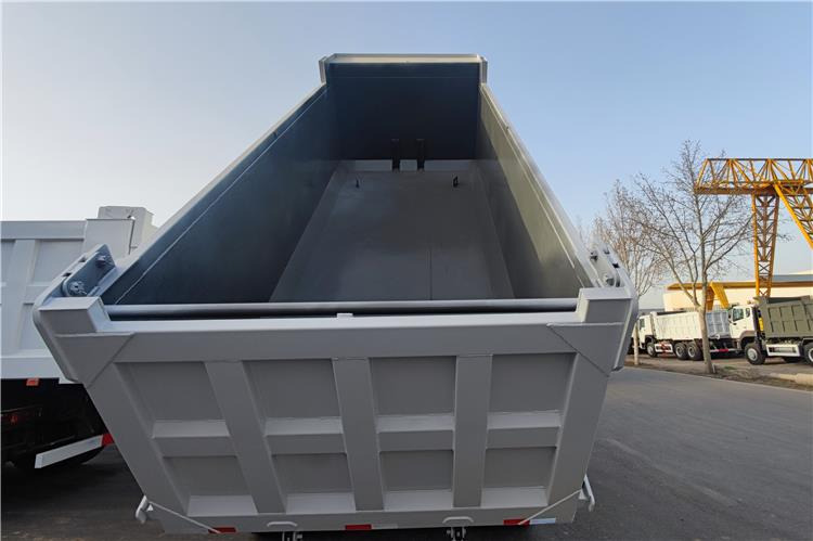 SINOTRUK Used Howo 400hp Dump Truck for Sale In Zambia - Savivartis sunkvežimis: foto 3 SINOTRUK Used Howo 400hp Dump Truck for Sale In Zambia - Savivartis sunkvežimis: foto 3