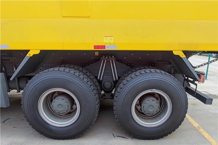 SINOTRUK Used Howo Tipper Truck 6x4 430HP U Shape for Sale In Guyana - Savivartis sunkvežimis: foto 3 SINOTRUK Used Howo Tipper Truck 6x4 430HP U Shape for Sale In Guyana - Savivartis sunkvežimis: foto 3