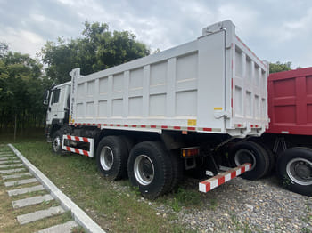 SHACMAN Shacman Tipper Truck F3000 for Sale in Nigeria - Sunkvežimis: foto 2 SHACMAN Shacman Tipper Truck F3000 for Sale in Nigeria - Sunkvežimis: foto 2
