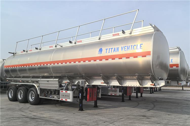 TITAN 3 Axle Aluminum Fuel Tanker Trailer for Sale In Costa Rica - Puspriekabė cisterna: foto 1 TITAN 3 Axle Aluminum Fuel Tanker Trailer for Sale In Costa Rica - Puspriekabė cisterna: foto 1
