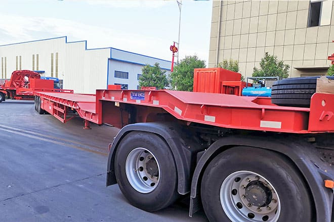 TITAN 3 Axle Extendable Drop Deck Trailers for Sale in Vietnam - Žemo profilio platforma puspriekabė: foto 2 TITAN 3 Axle Extendable Drop Deck Trailers for Sale in Vietnam - Žemo profilio platforma puspriekabė: foto 2