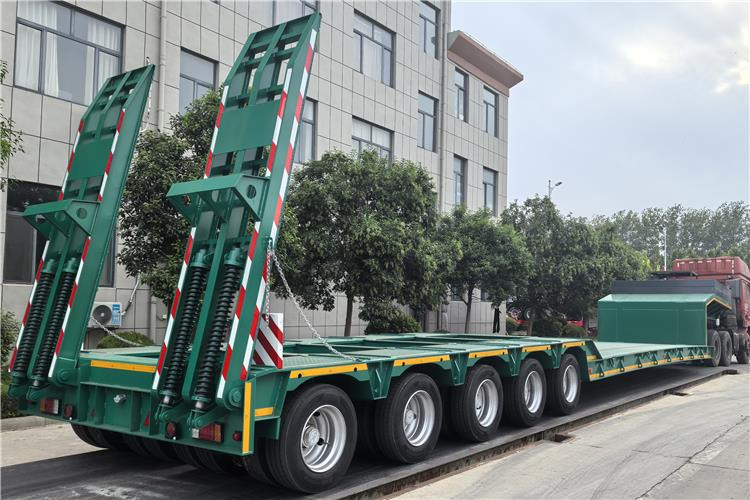 TITAN 5 Axle Low Bed Trailer for Sale In Nigeria - Žemo profilio platforma puspriekabė: foto 1 TITAN 5 Axle Low Bed Trailer for Sale In Nigeria - Žemo profilio platforma puspriekabė: foto 1