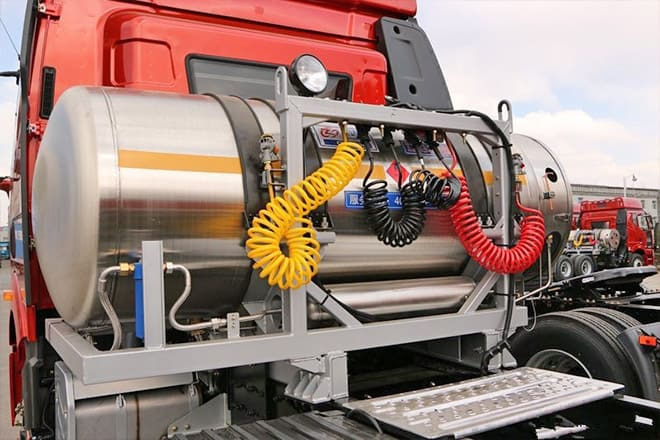 FAW FAW 6X4 Trucks for Sale Prices in Vanuatu - Vilkikas: foto 2 FAW FAW 6X4 Trucks for Sale Prices in Vanuatu - Vilkikas: foto 2