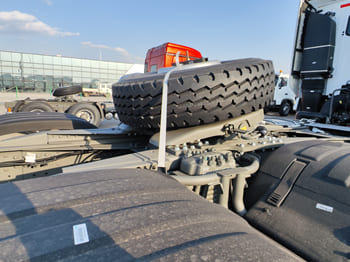 SINOTRUK 6x4 Howo Trucks for Sale in Nigeria - Vilkikas: foto 5 SINOTRUK 6x4 Howo Trucks for Sale in Nigeria - Vilkikas: foto 5