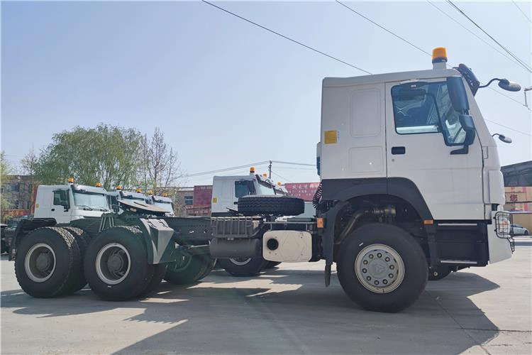 SINOTRUK Howo New Model 430HP Truck Tractor Price In Mauritania - Vilkikas: foto 2 SINOTRUK Howo New Model 430HP Truck Tractor Price In Mauritania - Vilkikas: foto 2