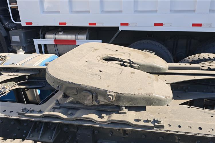 Sinotruk Used Hohan Truck Tractor 10 Wheeler for Sale In Burkina Faso - Vilkikas: foto 5 Sinotruk Used Hohan Truck Tractor 10 Wheeler for Sale In Burkina Faso - Vilkikas: foto 5