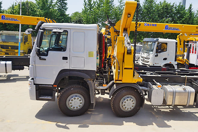 XCMG 20Ft Container Side Lift Truck for Sale in Guyana - Konteineris-vežimus/ Sukeisti kūną sunkvežimis: foto 5 XCMG 20Ft Container Side Lift Truck for Sale in Guyana - Konteineris-vežimus/ Sukeisti kūną sunkvežimis: foto 5