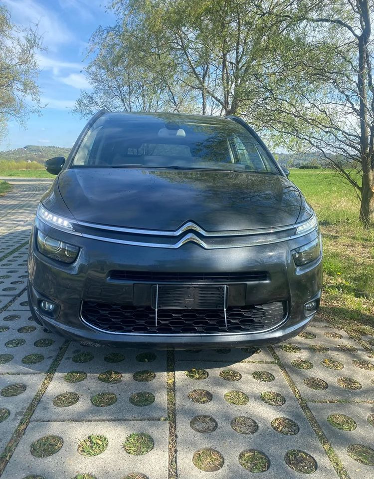 Citroën C4 Grand Picasso BlueHDi 120 EAT6 Selection lizingą Citroën C4 Grand Picasso BlueHDi 120 EAT6 Selection: foto 7 Citroën C4 Grand Picasso BlueHDi 120 EAT6 Selection lizingą Citroën C4 Grand Picasso BlueHDi 120 EAT6 Selection: foto 7