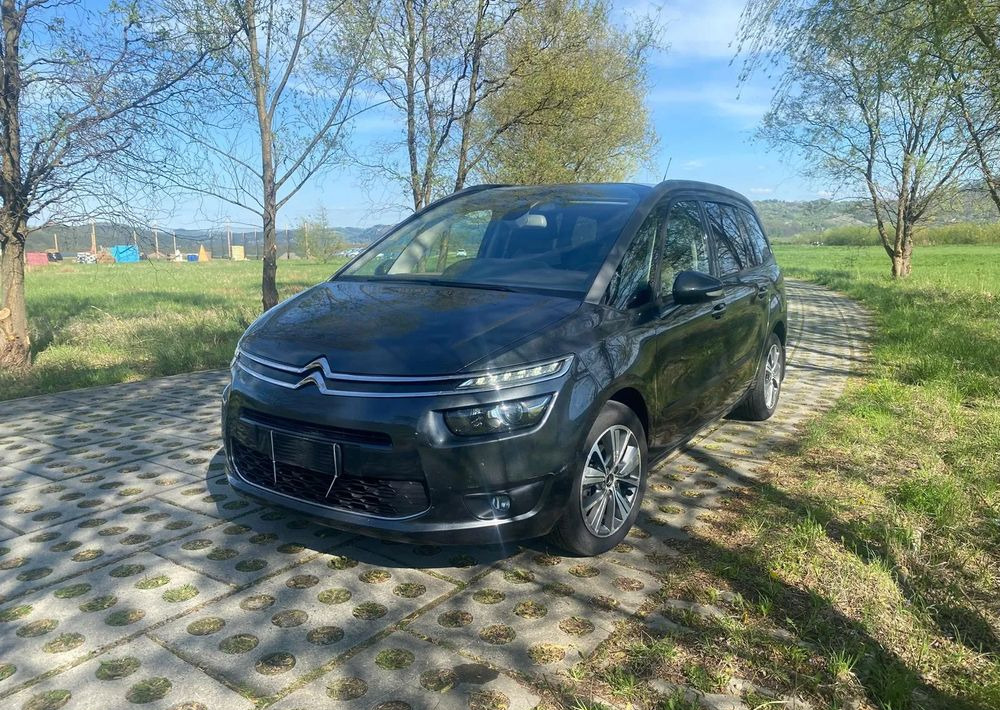 Citroën C4 Grand Picasso BlueHDi 120 EAT6 Selection - Mikroautobusas, Keleivinis furgonas: foto 1 Citroën C4 Grand Picasso BlueHDi 120 EAT6 Selection - Mikroautobusas, Keleivinis furgonas: foto 1