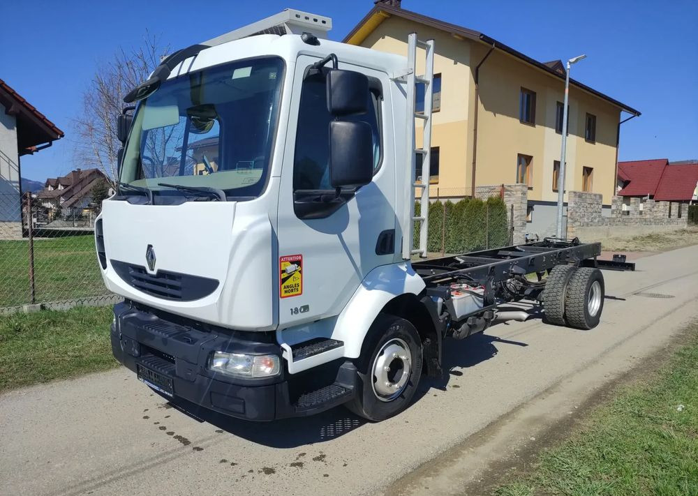 Renault Gama Midlum DXI 12.180 rama do zabudowy - Važiuoklės sunkvežimis: foto 1 Renault Gama Midlum DXI 12.180 rama do zabudowy - Važiuoklės sunkvežimis: foto 1